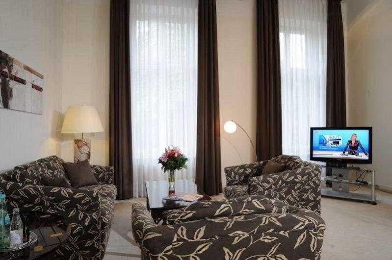 Villa Viktoria دوسلدورف المظهر الخارجي الصورة